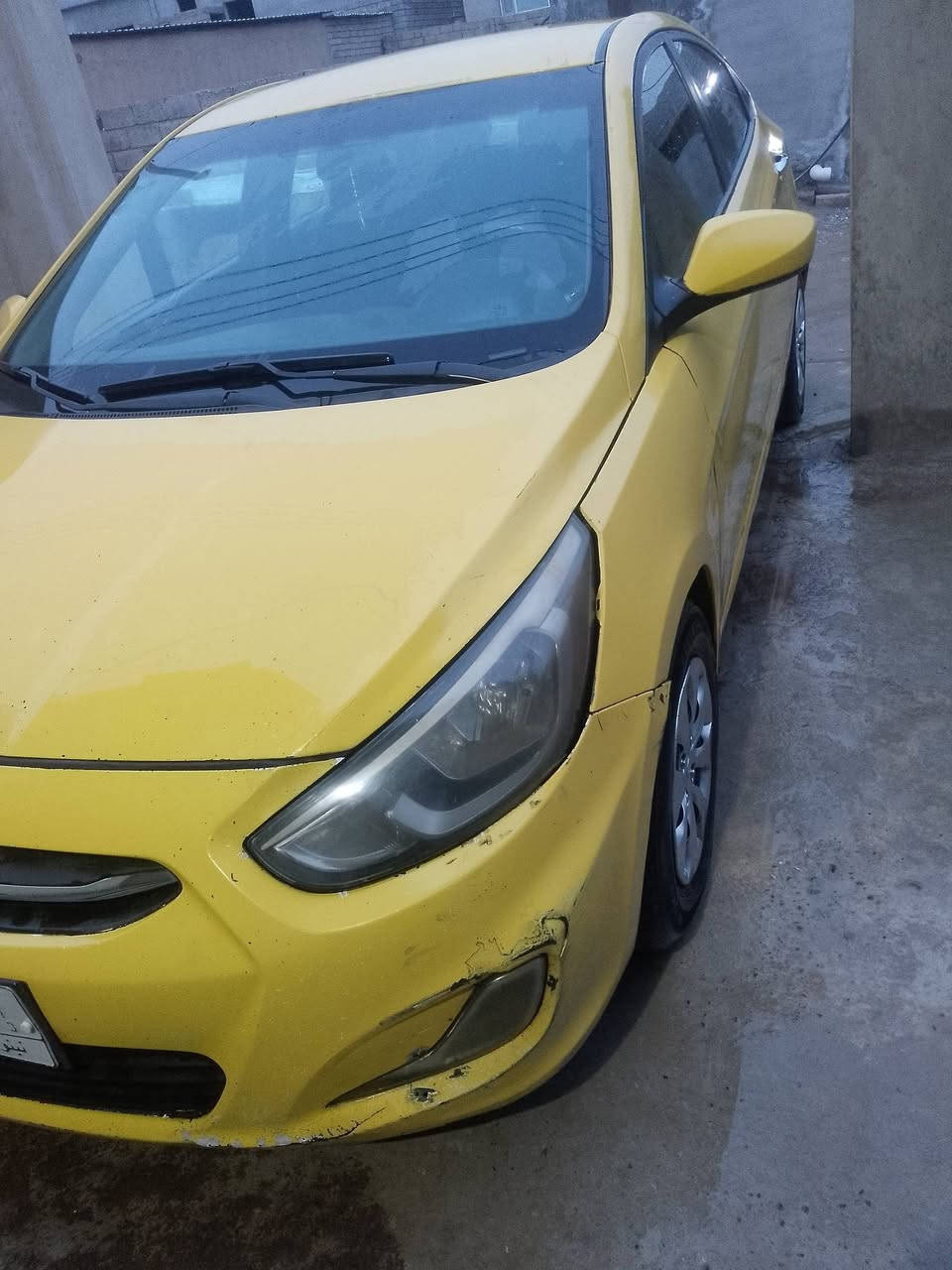 سيارة اكسنت موديل 2017
هيئة وغرامات صفر، طخم امامي جديد ،زوج تاير امامي جديد ، بيها باب واحد مبدل ، وتعديل جاملغ اليسار ع البارد 
للاستفسار ***********٫٫٫***********
