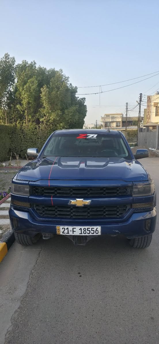 السلام عليكم إخواني الكرام  سلفرادو للبيع موديل 2017  Z71 حجم المحرك  5300 السعر 180 ورقه وبيه مجال للاتصال او الاستفسار *********** وشكرا
