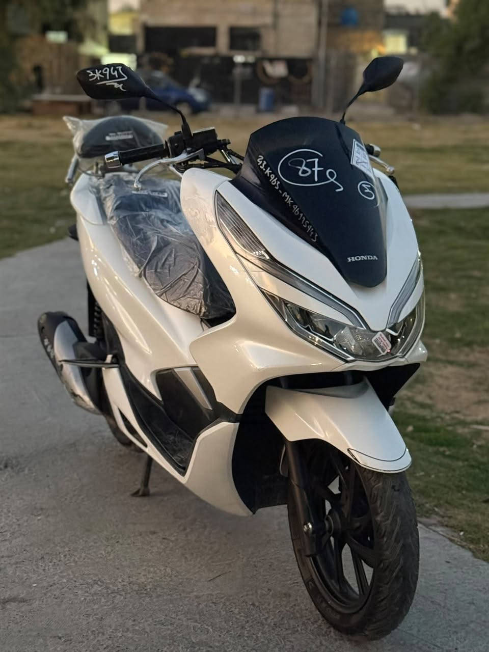 دراجه بي سي اكس 

جيل ثالث ياباني 125

مكفوله كفاله عامه 

24سعر 

الاستفسار ***********
