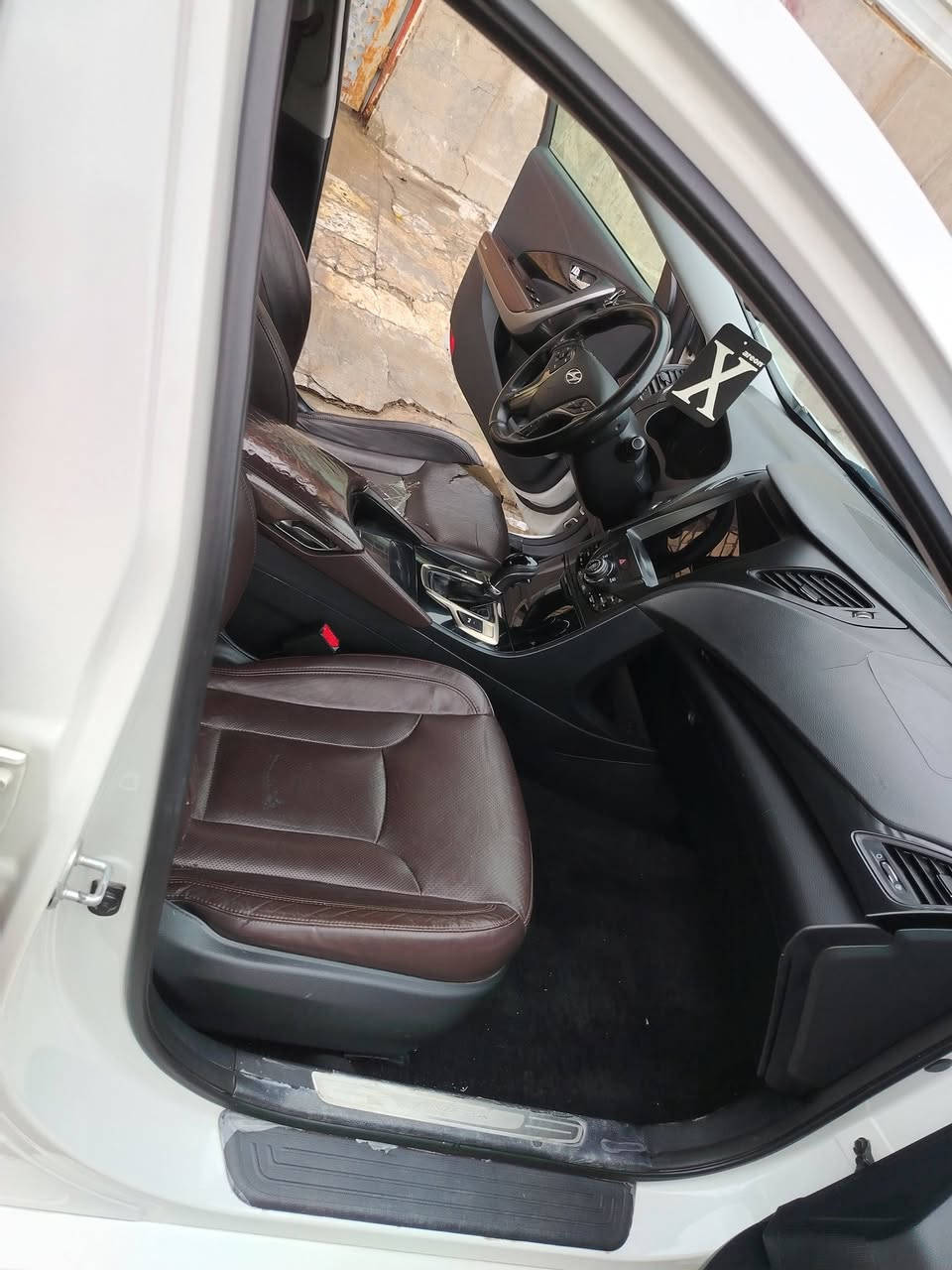 سلام عليكم ورحمة الله هونداي ازيرا موديل 2014 خليجيه
فول مواصفات للأخير

فقط جاملغ خلفي

6سلندر

سياره جديده مال بيت

مكان سياره بغداد حي العامل

السعر 135
***********
