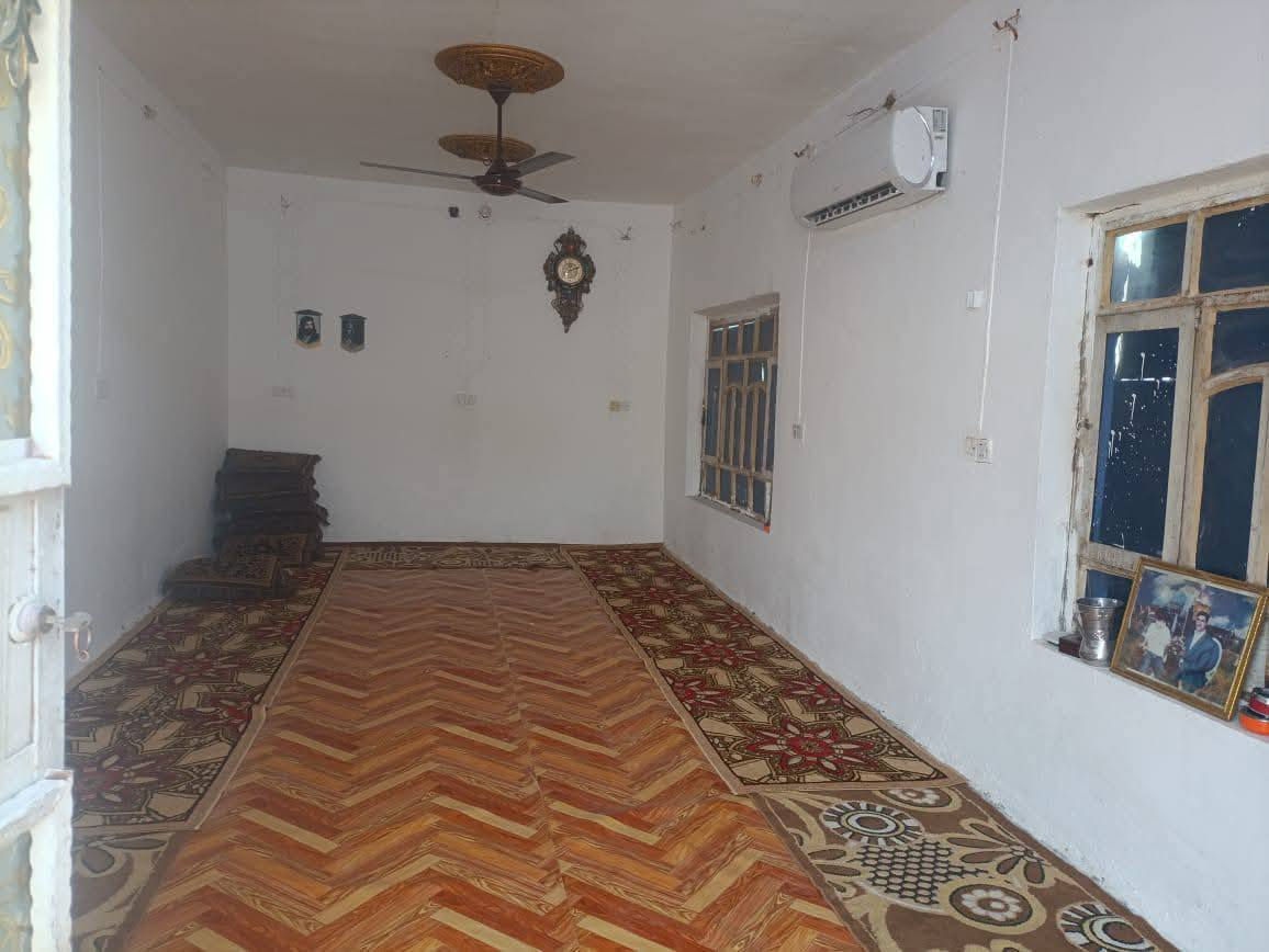 بيت البيع مساحه 300 واقع حال الستفسار اتصل عله رقم 
***********
