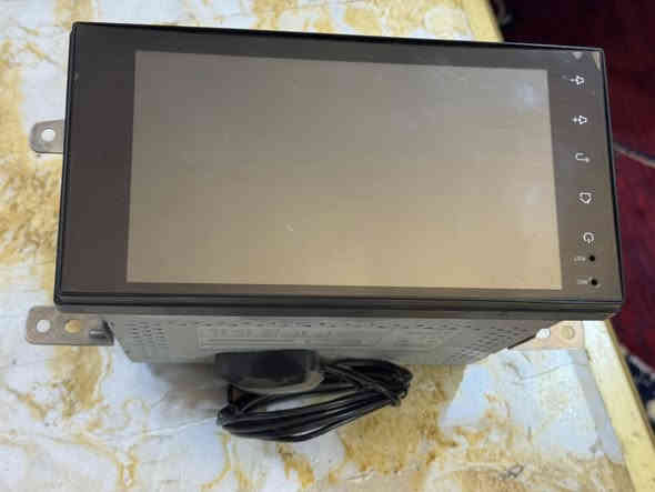 السلام عليكم شاشه نيسان سني هندي للبيع تدعم ابل كار بلي خرائط يوتيوب وجميع التواصل الاجتماعي 
مع الكامرا السعر 100 وبيها مجال 
مكاني المنصور 

***********
