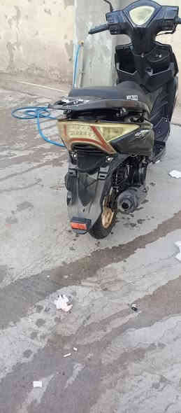 للبيع 
ميتور سنفور بومة جامبو 
ماكينة 150cc
ماكينة وكهرباء كلو شغال  منفيس موجود       سعر. 375الف
للتواصل 
***********
