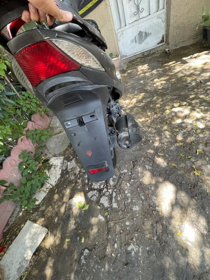 ماكس مضلع للبيع مكينه ما مفتوحه تجي تفحص بيدك تأخذها ما تعبك بس دهن وبنازيت وهايهي 
تفاصيل اكثر ***********
