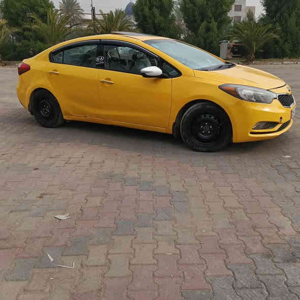 سلام عليكم
كيه سيراتو خليجيه
موديل 2014
سياره فول مواصفات
من عده البصمه 
فتحت سقف
قطعتين تبريد 
اشاير بل مري
تحكمات ستيرن
حادثه جاملغ وبنيد 
مكينه وكير خير من الله 
مكينه 2000دوش 
كير ATمرغوب
رقم جديد دولي 
بسمي تحويل مباشر
دوشمه جديده 
سياره جديده
سعر90وبي مجال
مكاني بغداد الكرخ 
رقمي ***********
