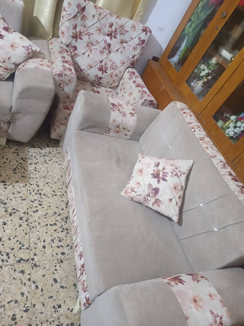 تخم قنفات 10 نفرات 5 قطع 175 الف ***********
