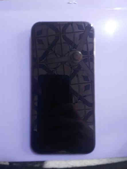 ايفون 13برو ماكس امريكي نموذج N بطارية 🔋 85مامرفوعة  ذاكرة 256جهاز مادخل صيانة ولا مفتوح  بدون ملحقات سعر 675وبي مجال  ***********
