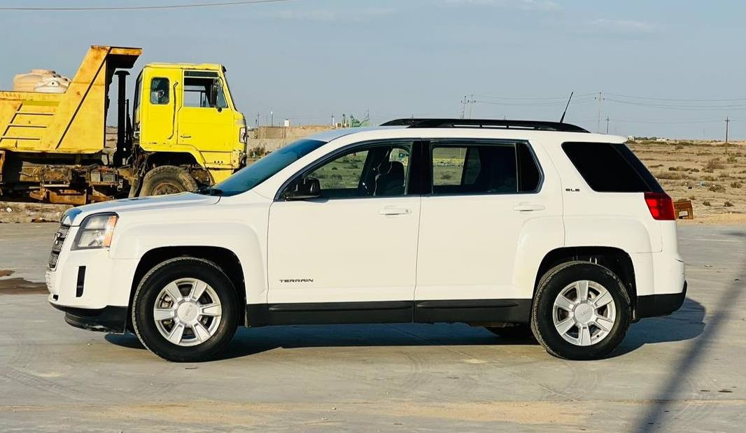 جمسي تيران مديل2013رقم دولي سنويه لل28مشروع وطني. بيهه جاملغ صبغ بدون دواخل والباقي كفاله عامه السعر 97وقابل للتفاوض للستفسار اكثر ***********مواصفات مكينه وكير مكفولات مكينه دوش تحكم استيرن شاشه دشبول مثبت سرعه كشن كهربائي حداديه جديده تخم تاير كهربائيات كلهه شغاله كشنات مخمل 5راكب داخل جديد 
المكان ذي قار مكلف بنشر ناصرية, ذي قار
