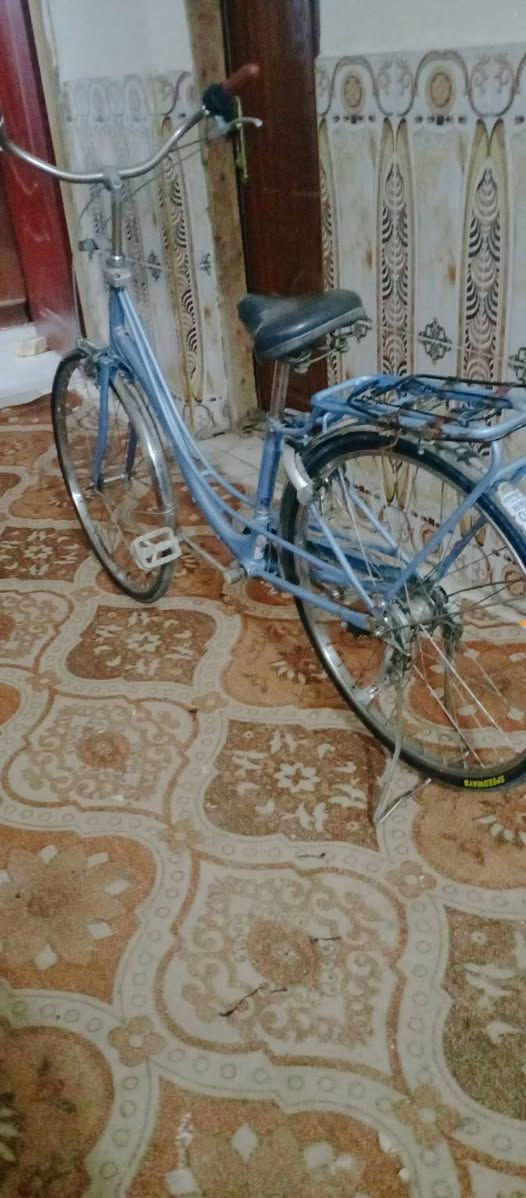 سلام عليكم.. 

بايسكل للبيع.. 

مكاني دوانيه دغاره.. 

السعر 75 🔒..


**إذا كنت صاحب هذا الإعلان وتريد حذفه لأي سبب، رجاءا أرسل رسالة إلى الدعم الفني**