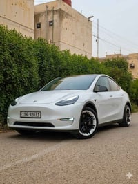 تيسلا موديل Y بطارية كبيرة لونك رينج دبل ماطور  موديل 2023 رقم بغداد م...