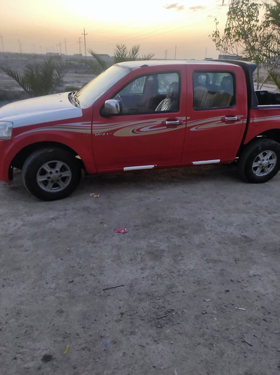 سلام عليكم سياره كريت للبيع حدايه جديده تواير جديد تبريد شغال السعر 48 بيه مجال الاستفسار عله رقم ***********
