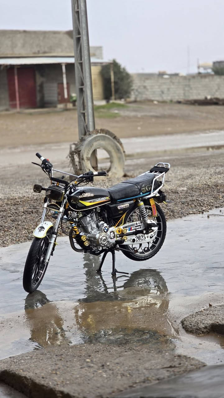 السلام عليكم شباب
دراجه للبيع
 نامه تو برو 
موديل 2025
ناقصها غلاف بك لايت 
تايرات جدد 
السعر ٧٥٠وبي مجال 
الاستفسار خاص او اتصال ***********
