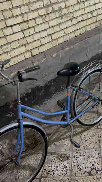 سلام عليكم بايسكل للبيع حجم 27بايسكل نظيف سعرة 75الف 
بالمسيب الشيوخ  ..رقم ***********
