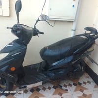 دراجتين السودة يحتاجلهة بس بستم ورنكات ابيعلك كوم حديد والثانية شغالة ...