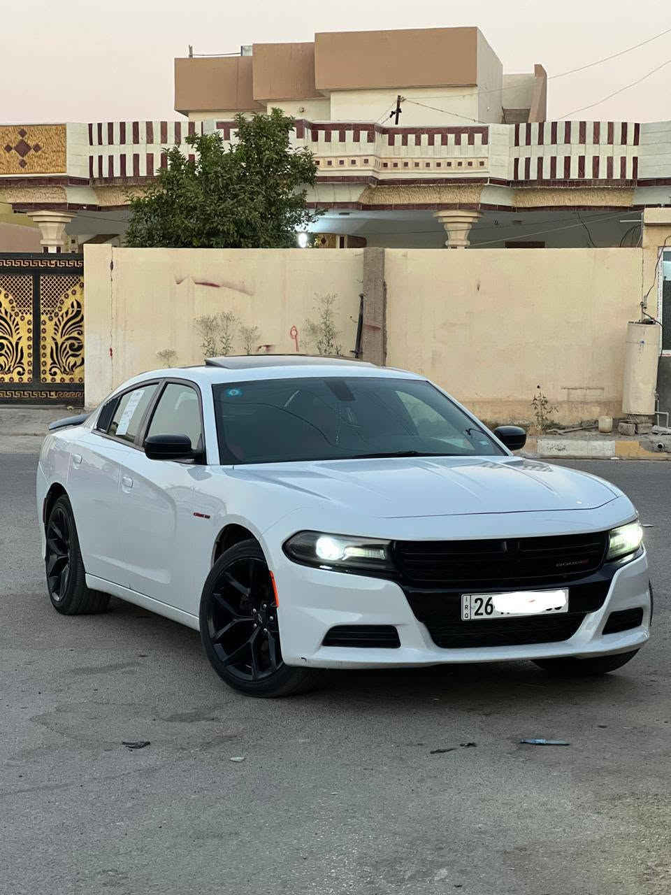 جارجر SXT 
‏موديل 2019 
‏ كلين 
‏ماشيه 50
‏بيع وترهم مراوس 
‏فول مواصفات سلايت تشغيل عن بعد بصمات ابواب 
‏داخل جلد احمر رقم صلاح الدين نكليزي هزه سنويه كله جديد 
‏مكان السياره بيجي ناحيه الحجاح
‏‪***********‬
‏
‏ تكريت, صلاح الدين
