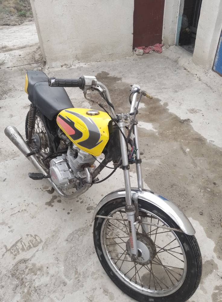 السلام عليكم دراجه ايرانيه للبيع موديل 2022 لاتصال على الرقم ***********
