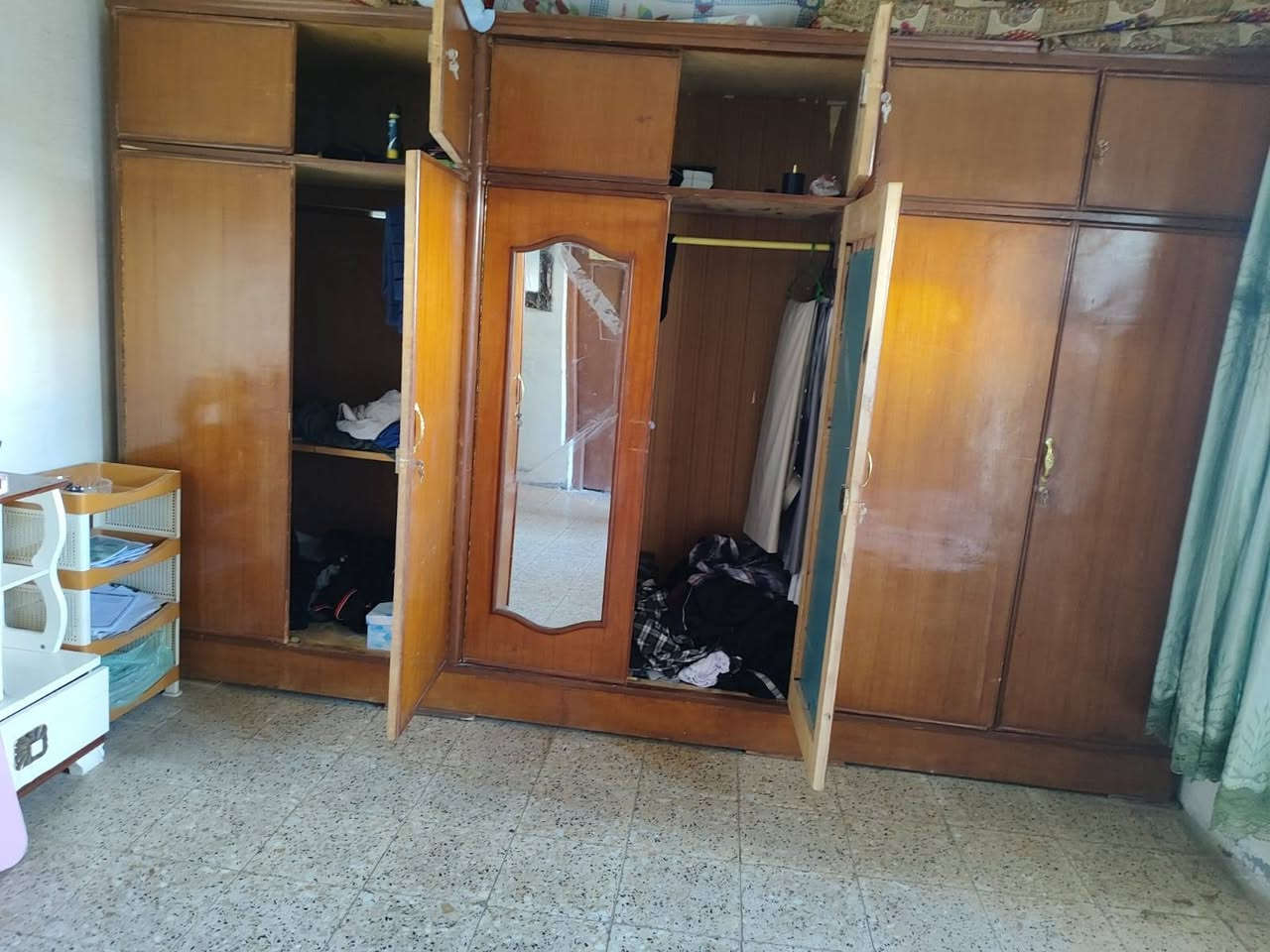 كنتور تسكام ٦بيبان طابقين نضيف جدا للبيع العنوان دغاره بيع مستعجل


**إذا كنت صاحب هذا الإعلان وتريد حذفه لأي سبب، رجاءا أرسل رسالة إلى الدعم الفني**