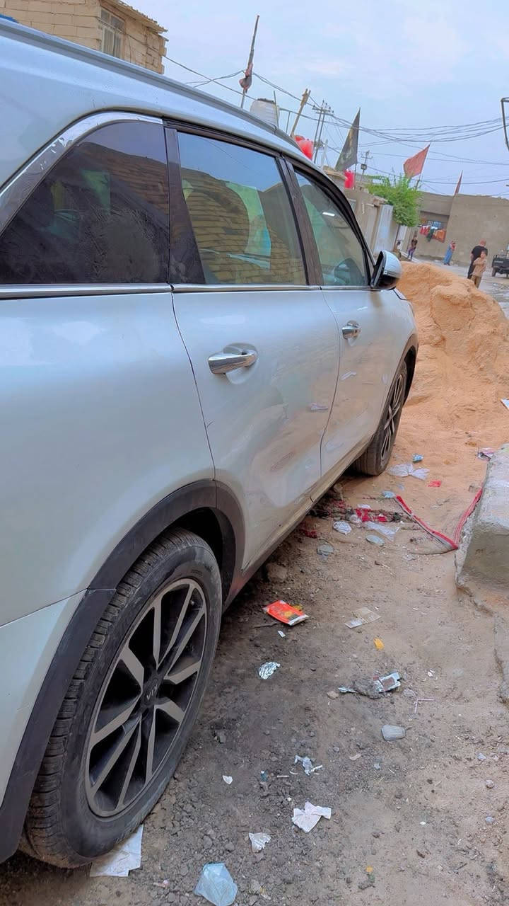 سلام عليكم سورنتو للبيع سياره مكلوبه كفلك من الكص ورسميات فول موصفات ماعده الفتحه موديل ٢٠٢٠  
مكان نجف الكوفه
سعر يتصل عل رقم وبيه خير ويدلل ***********
