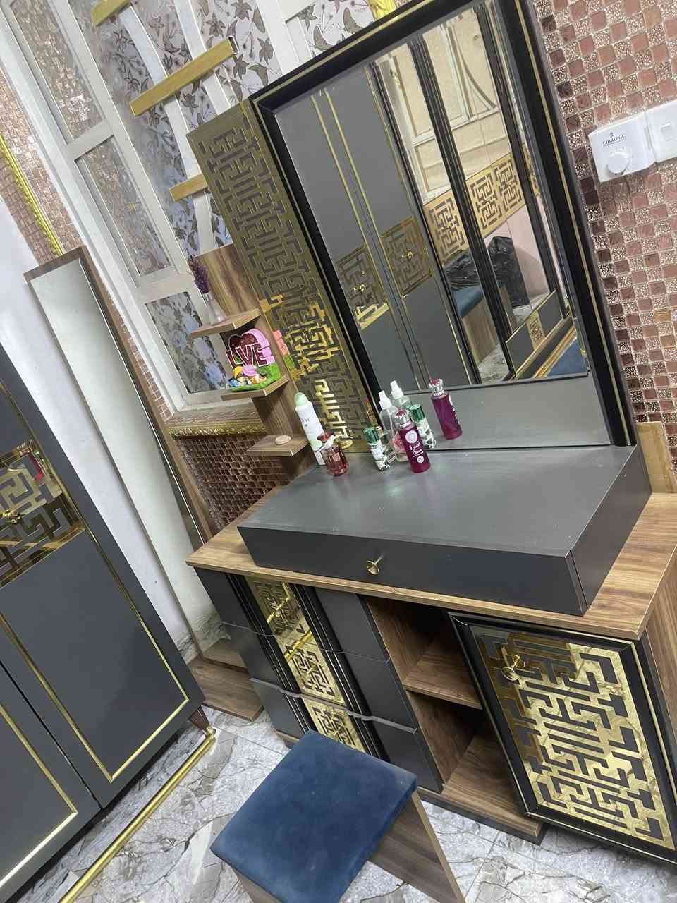 بيع سعر خاص ***********
