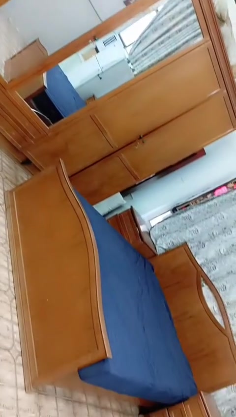 السلام عليكم غرفه للبيع فول اصاج. المكان بغداد الشعله ***********@
