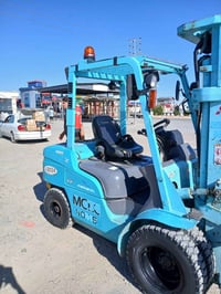 رافعه شوكيه مسيوبوشي 3ونص طن بانزين3سلايتات و 3حركات 07733576050