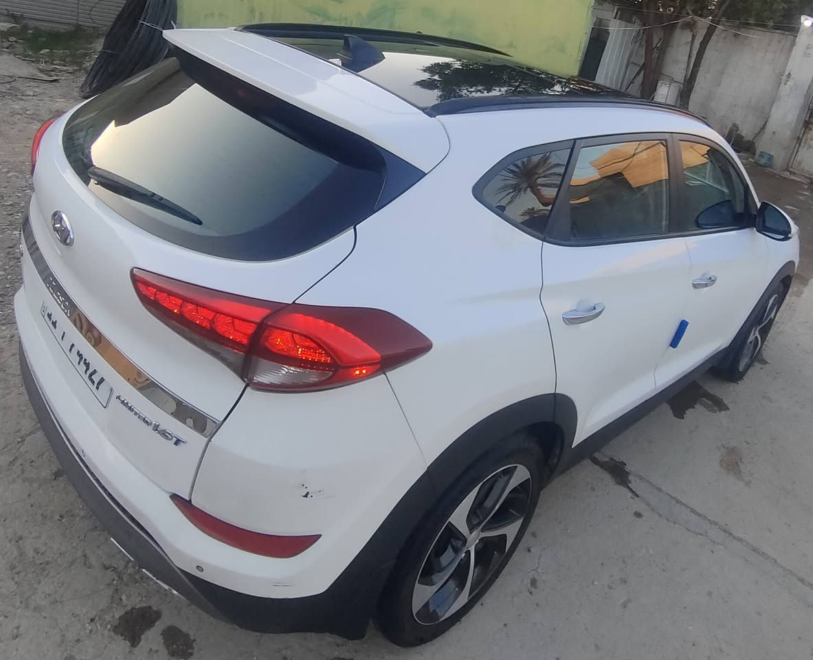 توسان 16 وارد امريكي
سياره 1/1 ❤️
فول مواصفات 🔥 
بصمه - فتحه - بنرواما يعني مفوله 🔥🔥
محرك 1600T
تدفئة تبريد 
كشنات كلهن تدفئة تبريد 🩵
ضربتها مثل ما موضح بالسونار الجنطه ومرجعينه ع البارد 
يعني حتى ضربتها حلوه ❤️
ماشية 70 الف يعني بين قوسين السياره جديده 
كفالة المحرك والكير 
الرقم بغداد 🔥
والسياره باسمي 
السعر 163 وبيها مجال 
ه‍ ***********
