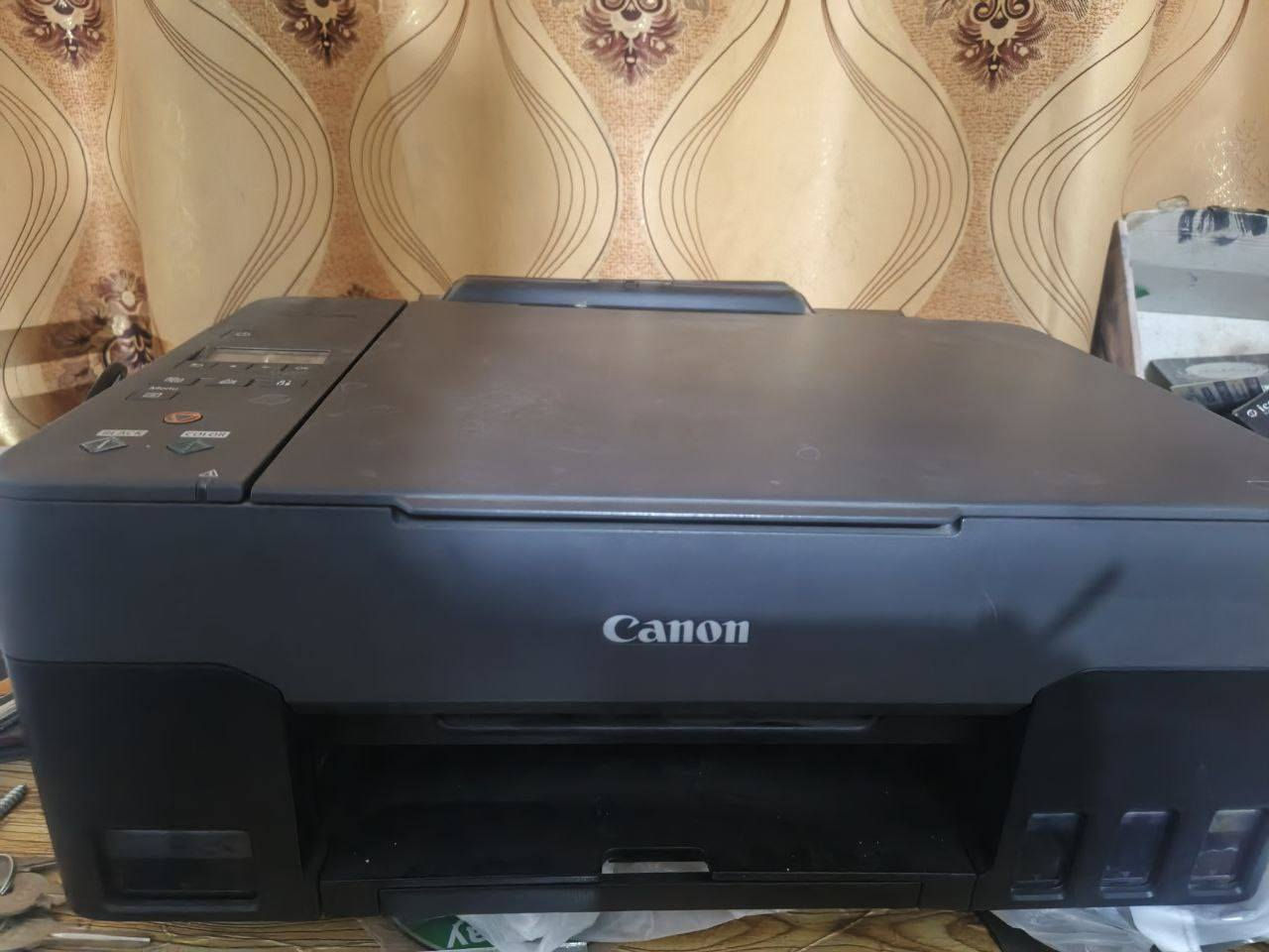 للبيع نظيفة جدا نقصها فقط حبر مخلص سعرها ١٢٥ مكان بغداد


**إذا كنت صاحب هذا الإعلان وتريد حذفه لأي سبب، رجاءا أرسل رسالة إلى الدعم الفني**