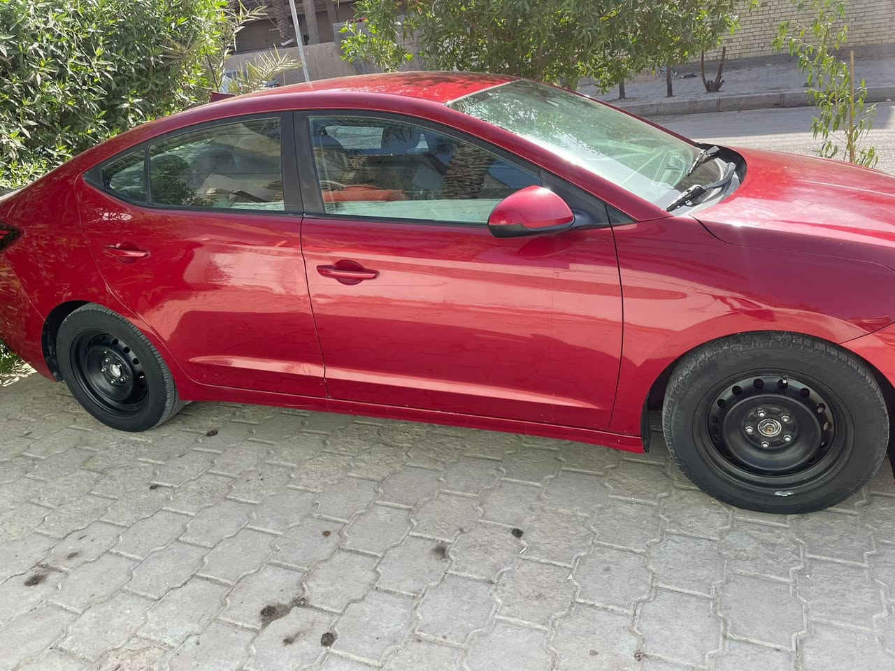 سلام عليكم النتر موديل 2019 امري سيارة جديده تخم  تايرات وصدر امامي وخلفي  وهزه وسنويه ال 2031 وبسمي وتحويل مباشر  بغداد العبيدي والسعر مناسب  128 
*********** بس عل واتساب وترهم مراوي النتره صابونه رقم شمالي
