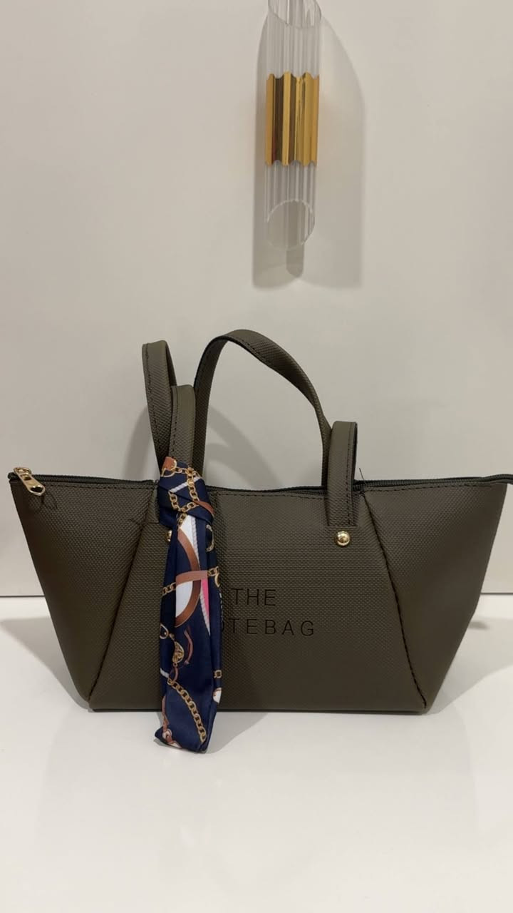 ✨ عرض مميز بمناسبة العيد لا يفوتج ✨

تخيل فرحة الأم و الزوجة من تجيها جنطة حلوة بهيج مناسبة 🥹💖هدية بسيطة… بس تدخل فرح كبير لقلبها وتخليها تذكرك بكل طلعة 💕

🎁 بمناسبة عيد الفطر وعيد الأم
💰 السعر 15 ألف بس
💥 قطعتين بـ 25 ألف
🚚 توصيل مجاني لكل المحافظات

الكمية محدودة جداًوالطلب عليها سريع 🔥العرض لفترة العيد فقط 💃

ارسليلنا كلمة (جنطة) عالخاص ونثبتلج الطلب فوراً 📩

#عيد_الفطر #عيد_الأم #توصيل_محافظات #نسائي #جنطة #عرض #مجاني #هدية #عراق


**إذا كنت صاحب هذا الإعلان وتريد حذفه لأي سبب، رجاءا أرسل رسالة إلى الدعم الفني**