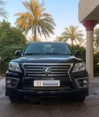 لكزس LX 570 • ٢٠١٤ • كفالة شركة