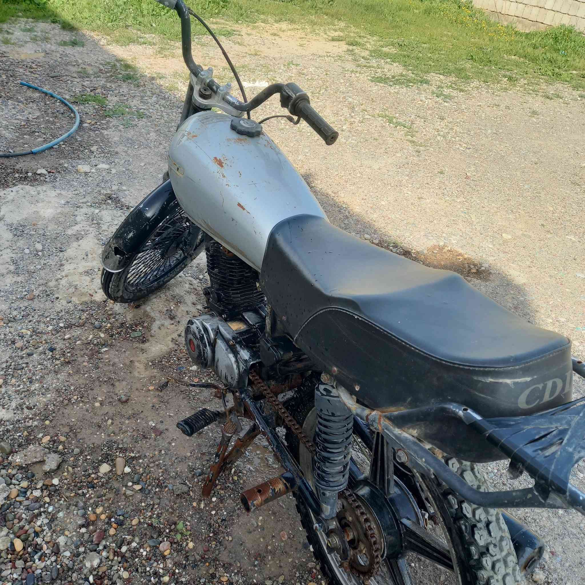 السلام عليكم مطور للبيع شغال مابي شي بس الهندر خرط السعر125


**إذا كنت صاحب هذا الإعلان وتريد حذفه لأي سبب، رجاءا أرسل رسالة إلى الدعم الفني**