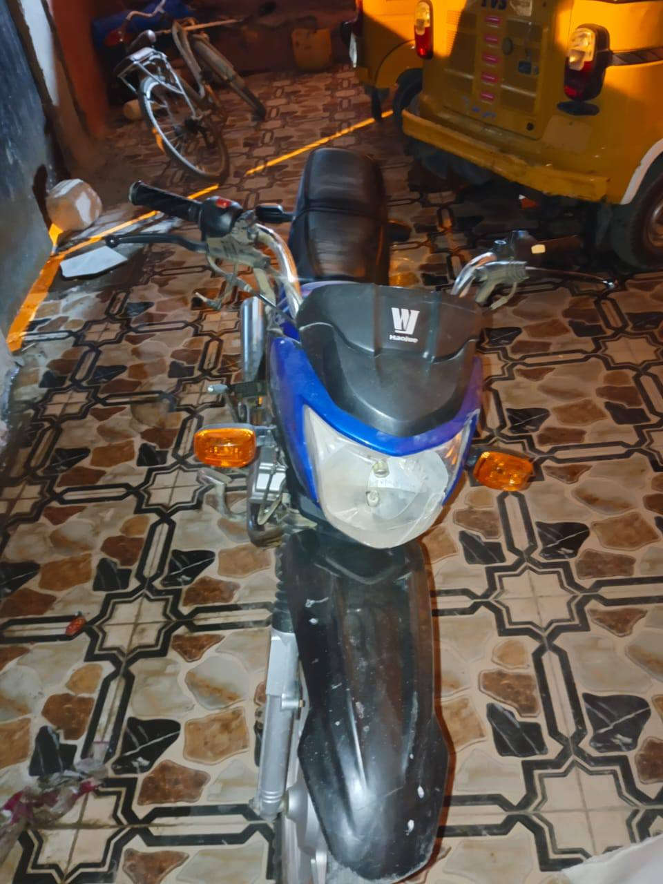 دراجا كلك ماكو وراق دراجا نضيفا 500 قفل مكاني بصره شط لعرب فيحاء لستفسار هاذا رقمي بي واساب ***********
