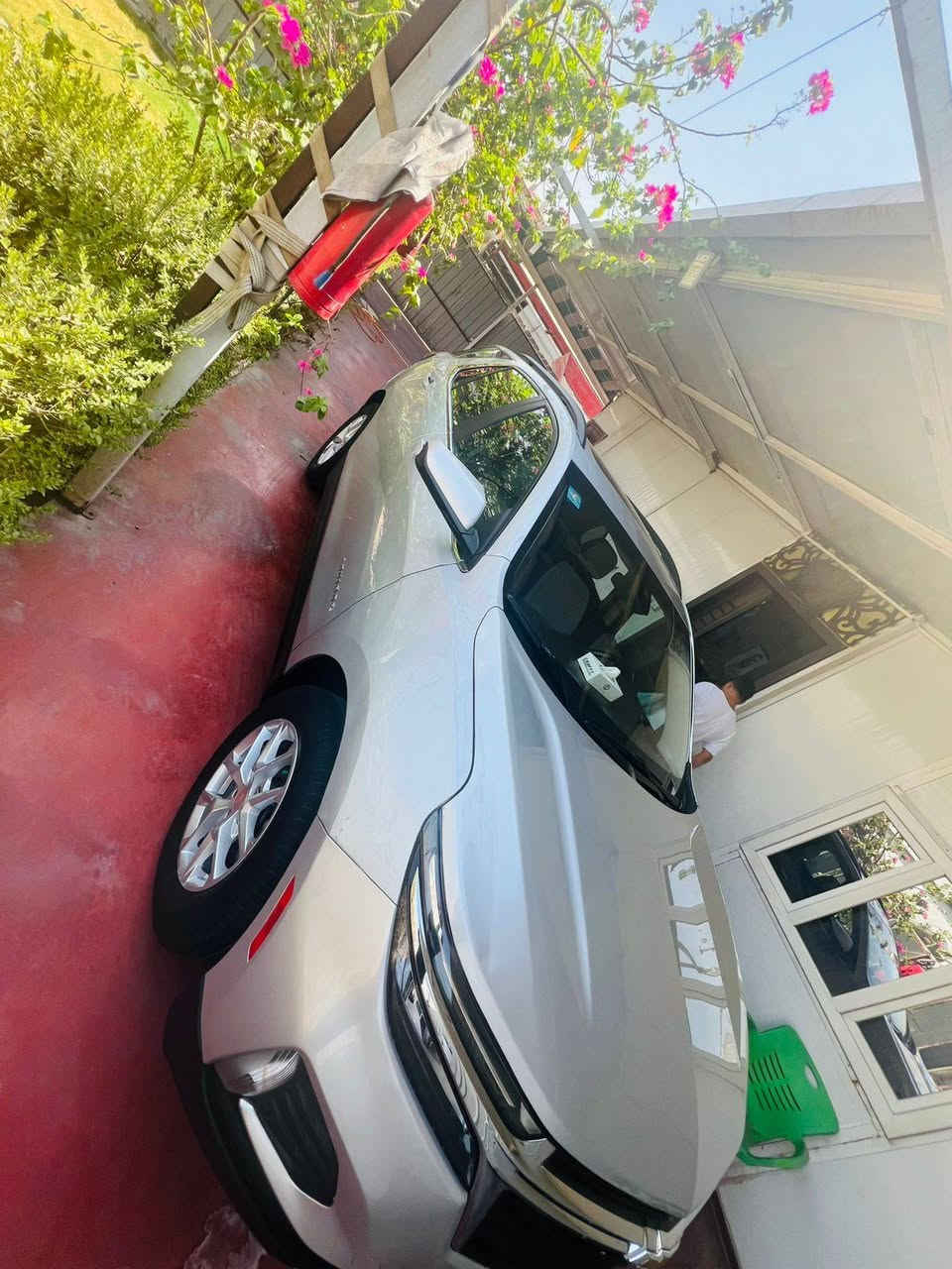 🚘 شفرليت كوينكس 2022 للبيع 
📍 رقم بغداد – موجودة في ذي قار

🔹 الممشى: 55 ألف ميل
🔹 محرك 1500 تيربو
🔹 تبريد 3 قطع
🔹 إشارات بالمرايا
🔹 سقف بانوراما
🔹 كاميرا 360 درجة (دوارة)
🔹 حساسات أمامية وخلفية
🔹 مقعد السايق كهربائية
🔹 جنطة كهربائية
🔹 بصمة وتشغيل عن بُعد
🔹 مثبت سرعة
🔹 توقف ذاتي 
🔹 شاشة وكاربلاي
🔹 نظام دخول ذكي
🔹نقطة عمياء
🔹 رادار جانبي
🔹هاند بريك بصمة

🔹 السيارة نظيفة وجاهزة 

📌 السيارة بيها 4 قطع 

📞 للتواصل: ***********

التواصل واتساب أو اتصل، مكلف بالنشر
