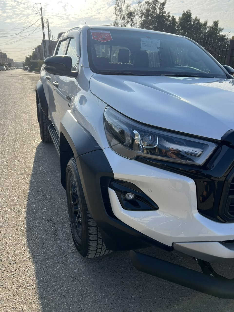 السلام عليكم بيكم GR2024 ضمان شركة ساز مكفوله كفاله عامه من الصبغ والبارد ماشيه 20الف سعر 423وبيه مجال هـ***********
