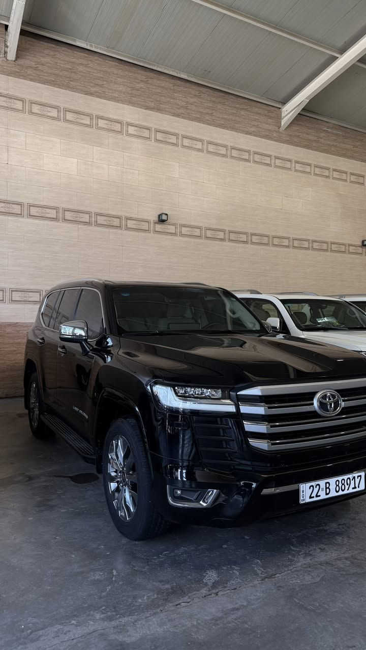 لاندكروز VX 2023
مغلفة PPF
مضللة مع باج تضليل سنوي 
ساز ام الضمان 
كراسي تدفئة تبريد 
الكراسي الخلفية كهرباء + تبريد 
كشنات ذاكرة 
بصمة 
فتحة سقف 
صندوك كهرباء 
لايت LED 
ماوس شغال اصلي 
شاشة جبيرة 
سايد بريك دكمة 
اوتو هولد 
عداد شاشة 
حساسات امامي خلفي 
سماعات JBL 
شاشات خلفية 
شاحن لا سلكي 
  
السيارة مكفولة كفالة عامة 

السعر : 69 وبيها مجال 

***********
