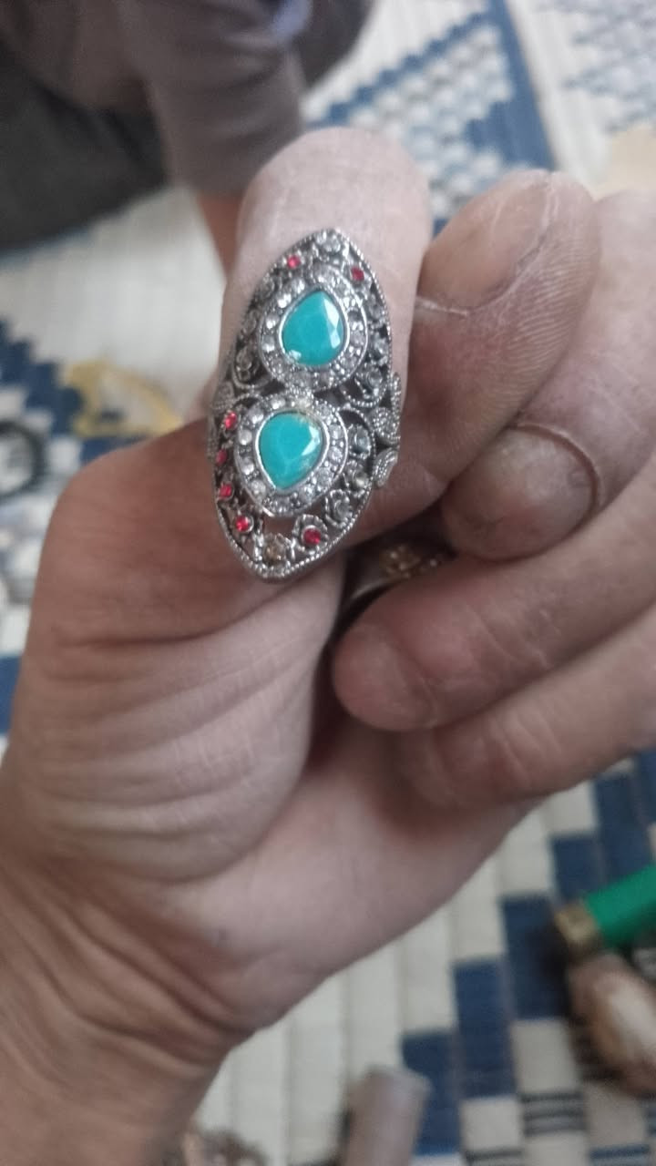 وفي هدول الفضايات فيهن حجركريم وزمرد


**إذا كنت صاحب هذا الإعلان وتريد حذفه لأي سبب، رجاءا أرسل رسالة إلى الدعم الفني**