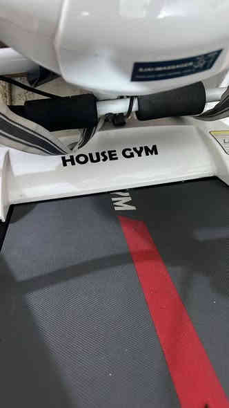 جهاز جري شبه جديد ما مستعمل كلش قليل للبيع يتحمل وزن ١٢٠ كيلو سعر ٢٢٥ الف و بي مجال بسيط مكان بغداد حي الجامعه 
للتواصل ***********
