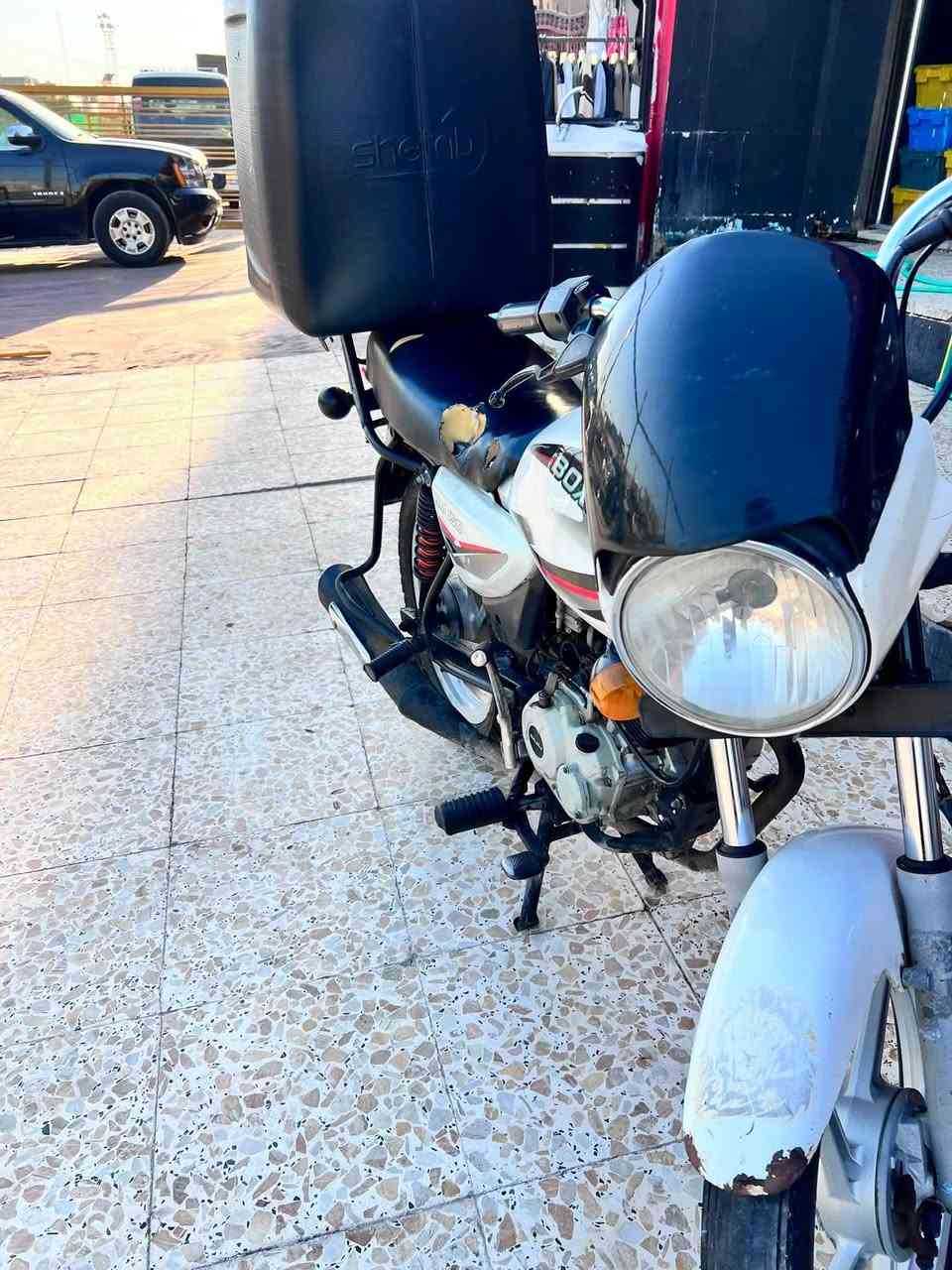 سلام عليكم شباب دراجه لبيع موديل 19
دراجه نضيفه كلشي شغاله بيه كدام عينك سعرها 700 بيه مجال  عنوان زعفرانيه تواصل ***********
