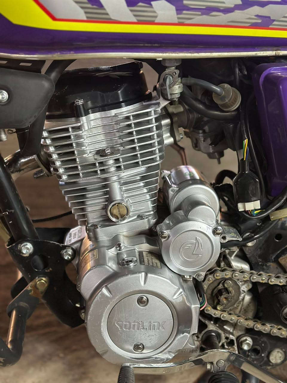 السلام عليكم
سونك للبيع موديل 2025 
محرك خير من لله 
تشغيل عن بعد 
الدرجه خير من الله نظافه 90٪ 
سعر 650 بيه مجال مكاني بغداد ابو اغريب 
*********** وٌآتٌسِآبً
