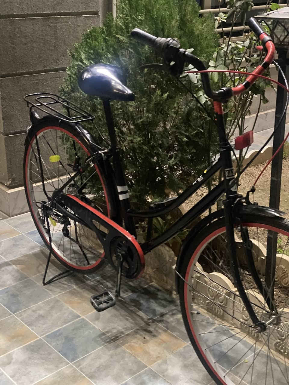 بايسكل للبيع اي عيب مابي مديل 21 كير شغال غراضه كامله بايسكل برغي ماناقص اخذ وطلع السعر 75 بي مجال بسيط عنواني حي معلمين قرب جامع الفتح


**إذا كنت صاحب هذا الإعلان وتريد حذفه لأي سبب، رجاءا أرسل رسالة إلى الدعم الفني**