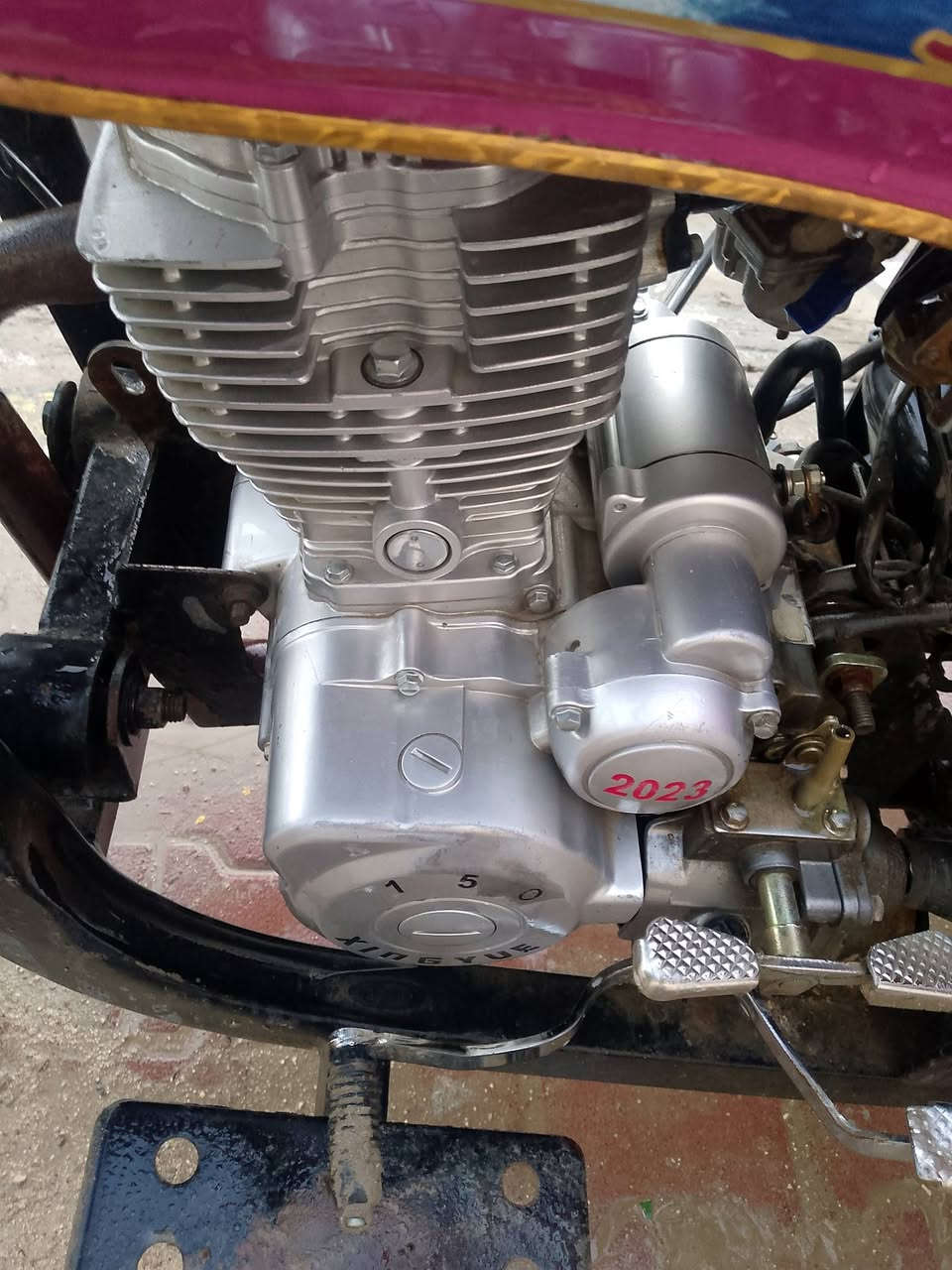 سلام عليكم ستوته للبيع بسعر مناسب
رقم  محرك 23 مستعجل ع بيعها لن ضروف عندي ***********
