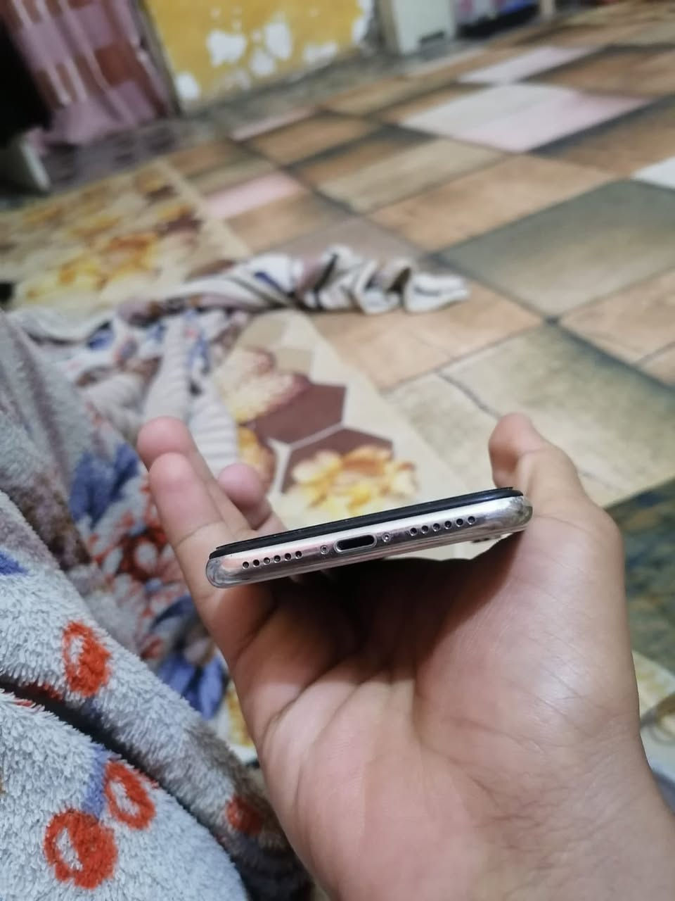 سلام عليكم ايفون اكس عدي موبدل شاشه والضهر مكسور والبطاريه البلديه 71 النسبه سعر ١٢٥ وبي مجال


**إذا كنت صاحب هذا الإعلان وتريد حذفه لأي سبب، رجاءا أرسل رسالة إلى الدعم الفني**