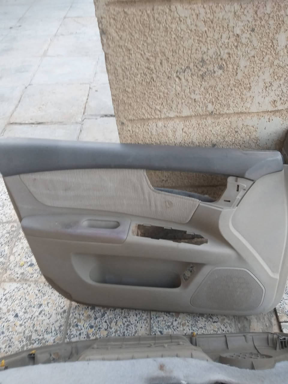 سلام عليكم ابطاين اوبتيما للبيع موديل ٨ مكانه ذي قار رقم ***********
