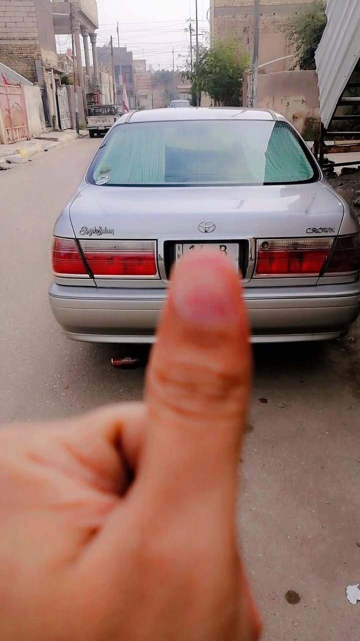 سلام عليكم
جمعه مباركه على الجميع
ملكه للبيع موديل ٢٠٠٠ ثلاثة دكم
رقم بصره انكليزي جديد
سياره مكفوله من كصه ونقل والاصوليات
سياره بيه ضربه بقفل جنطه مو بلعراق
اخوان سياره جديده ونظيفه 
سعر ١٣٥ وبيها مجال قليل
مكان سياره ناصريه مركز
لاستفسار ***********
