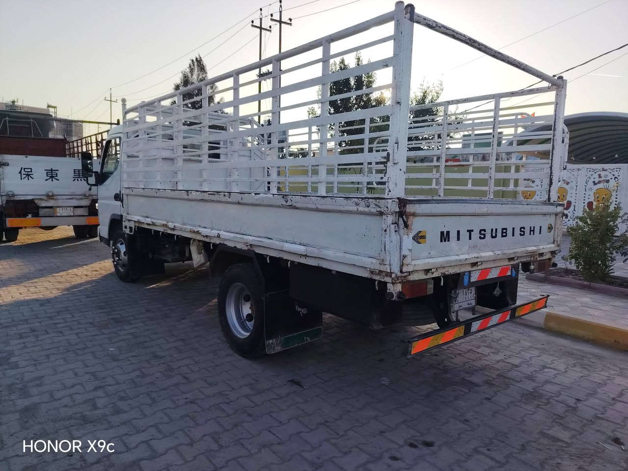 سلام كنتر٢٠٠٧ رقم واسط
مكفوله عامه لبيع ***********
