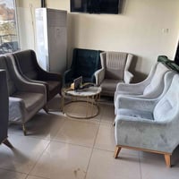 تخم كراسي • كنب