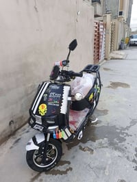 للبيع تراوس السعر 750 واتساب 07702329823