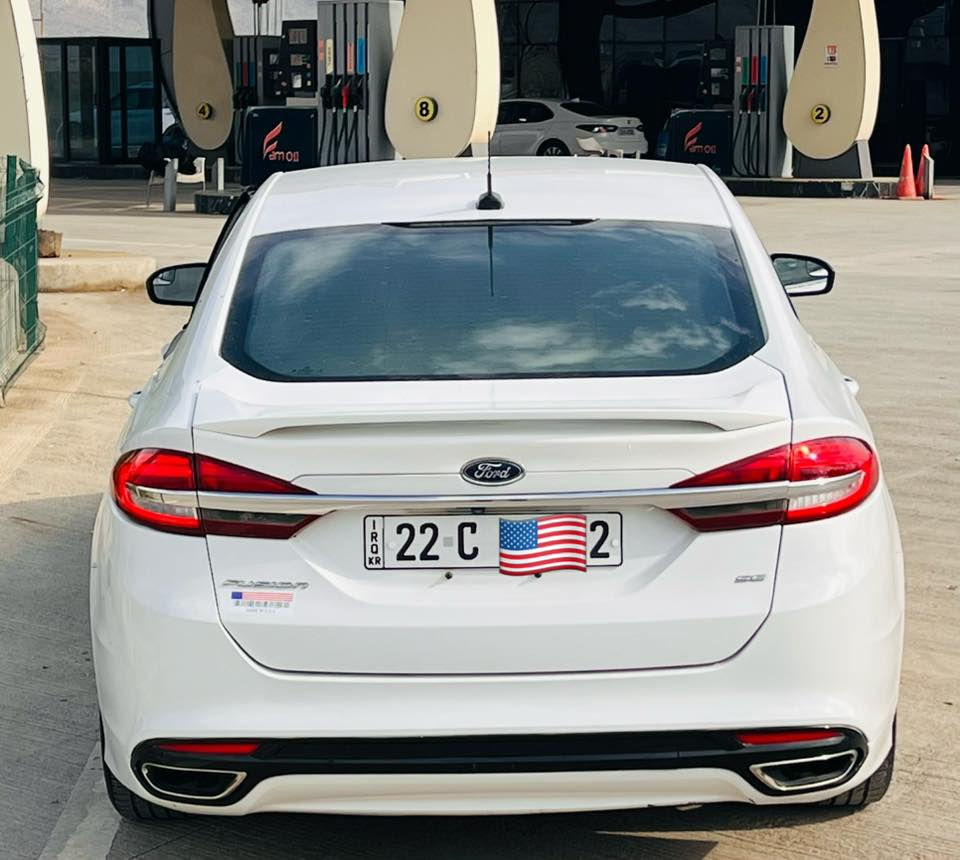 ‎ فیوجن موديل 2017
لون ابیض ثلجي 
‎ محرك مرغوب 2500 
‎ بجم كبس ..حادثها اخت كلين فقط نص صندوق مصبوغ  بدون داخل و بدون ايرباك ، ایرباکات کلە بشرط… مكانين تعديل بارد
‎مواصفات SE معروفة 
‎(بصمة ،كير ماوص ، داخل اصفر ،بريك بصمة، كشنات كهربا، كود باب، تحديد سرعة …
سنویە و هززە کلە جدیدە حتی 2030 .. 
سيارة بأسمی تحویل وکالة بشرط
‎جاهزة سيارة مابيها اي نقص بشرط كير محرك ايرباك تبريد خلل كهربايات حجرة صالنصة كلها بشرط..تاقم صدر جديد     
‎ سعر ١٣٥ مجال
 ***********
***********
