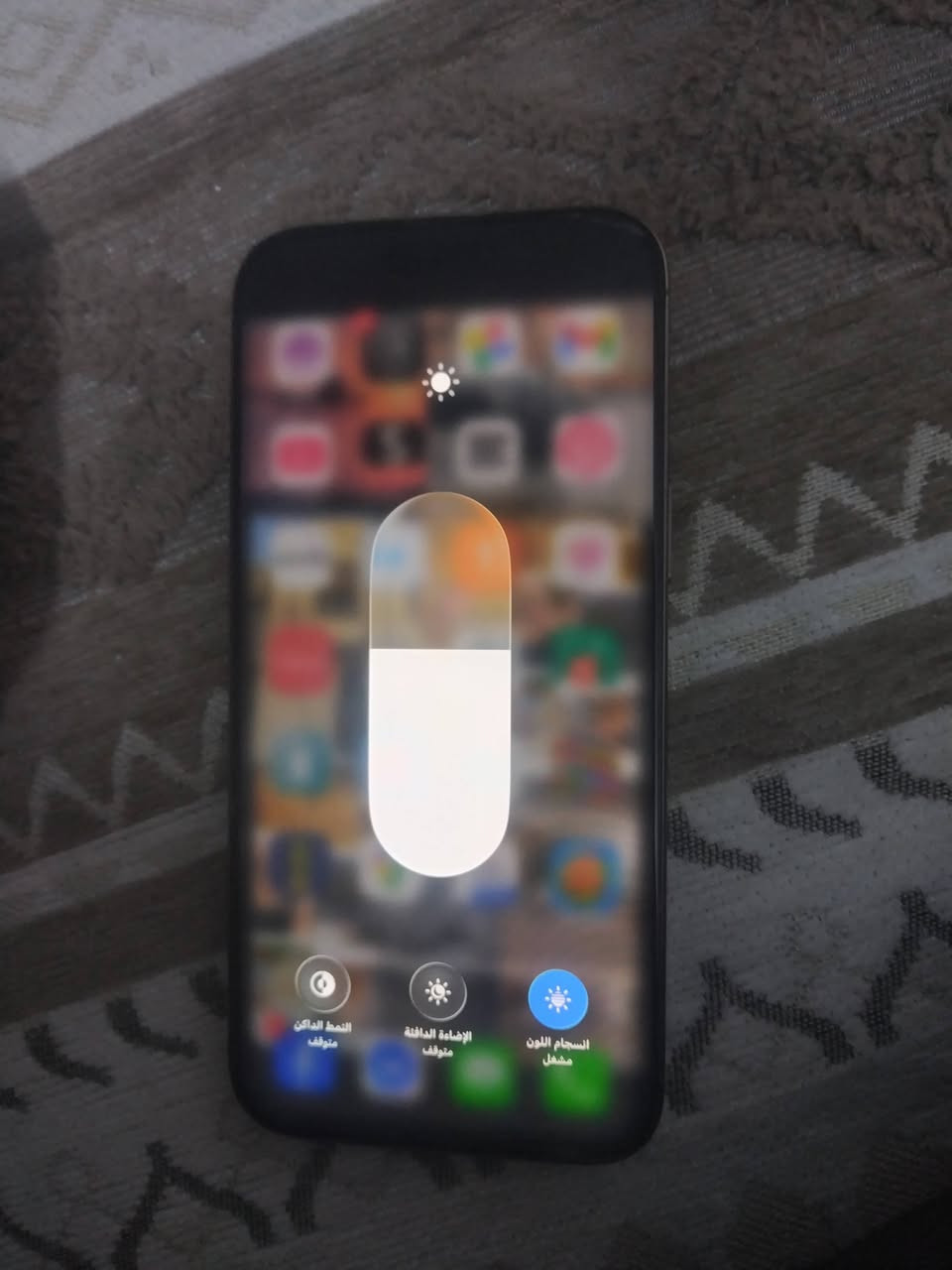 سلام عليكم ١٦ برو ماكس جهاز نظيف وباكيته موجود بطاريته ٩١ جهاز كلش نظيف سعره ١٣٥٠ وبي مجال مكاني القادسيه *********** وتساب
