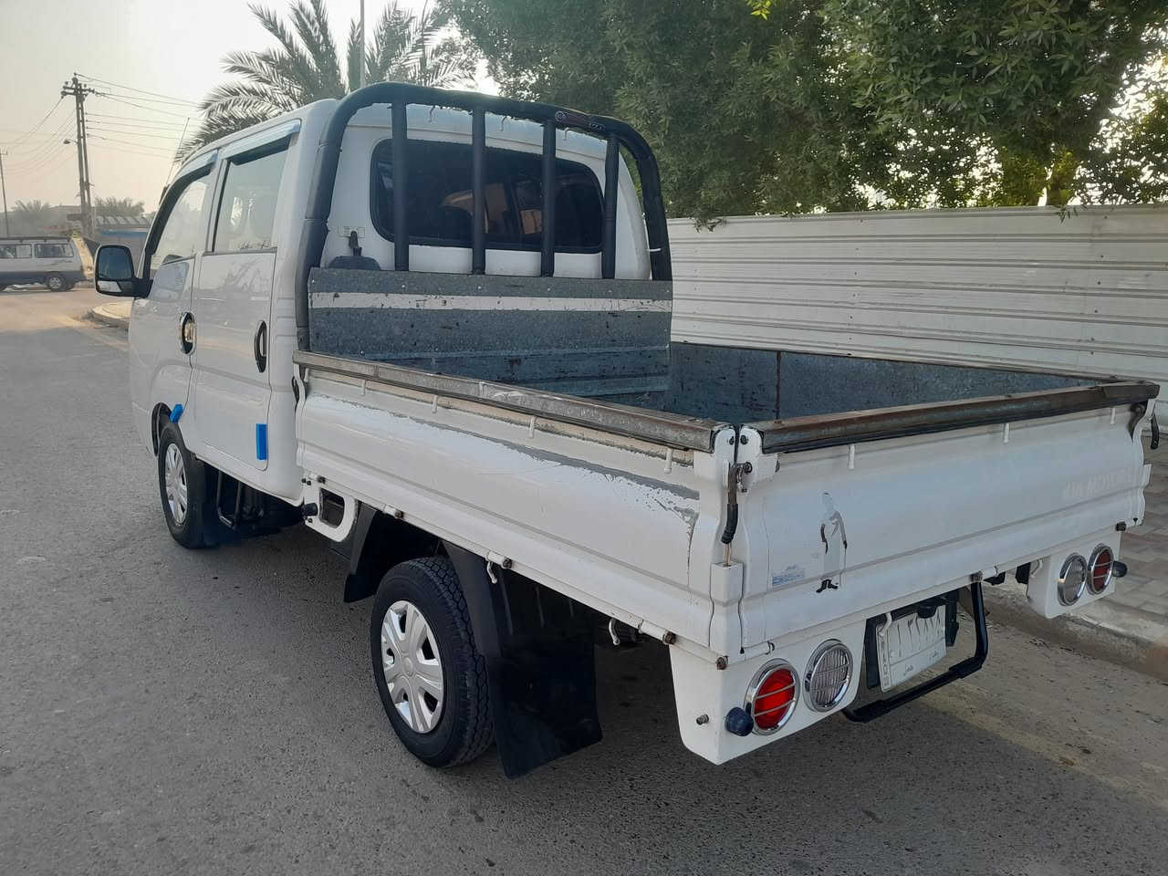 للبيع كيه موديل ٢٠٠٩ رقم بغداد مشروع وطني السياره جديده بمعنى الكلمه مكفوله كفاله عامه كير محرك اكسل تخم تاير كله جديد تبريد ثلج العنوان بغداد الطارميه الشراي الهاتف *********** # ***********
